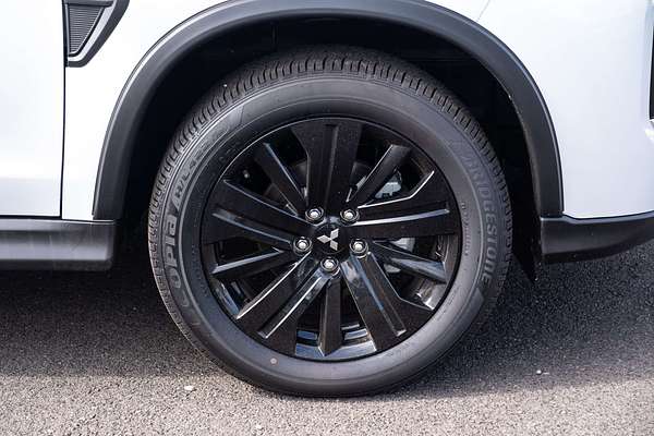2025 Mitsubishi ASX MR XD
