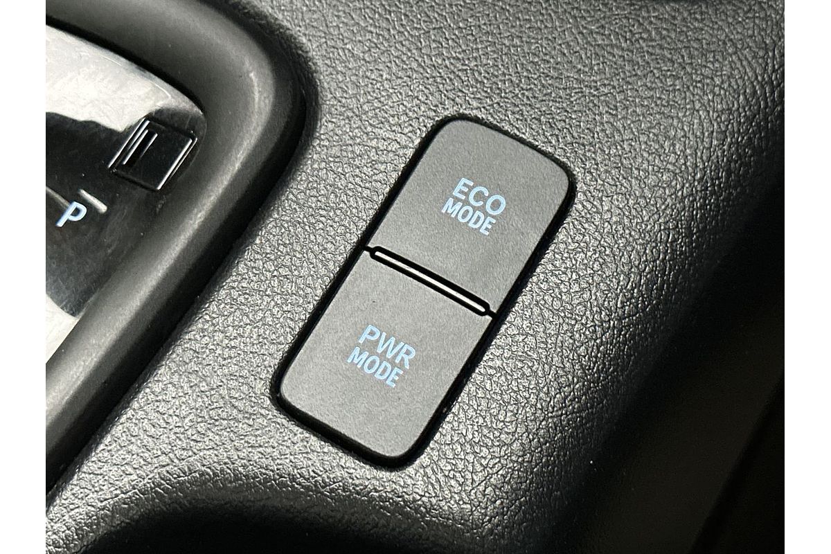 2020 Toyota Hilux SR GUN126R 4X4