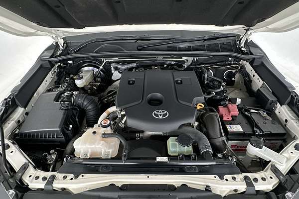 2020 Toyota Hilux SR GUN126R 4X4