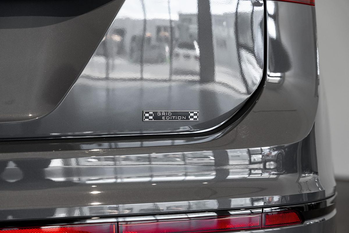 2022 Volkswagen Tiguan R Grid Edition 5N