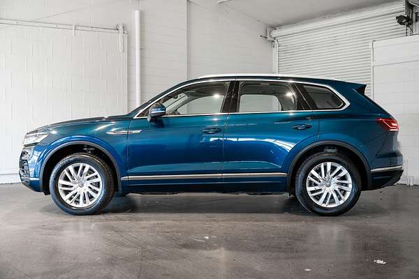 2019 Volkswagen Touareg 190TDI Launch Edition CR