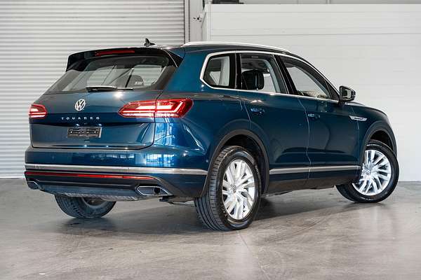 2019 Volkswagen Touareg 190TDI Launch Edition CR