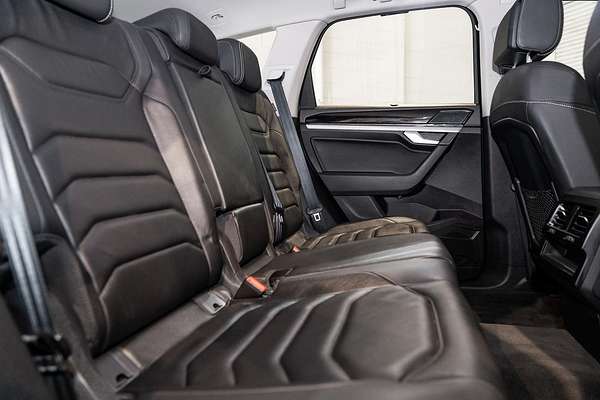 2019 Volkswagen Touareg 190TDI Launch Edition CR