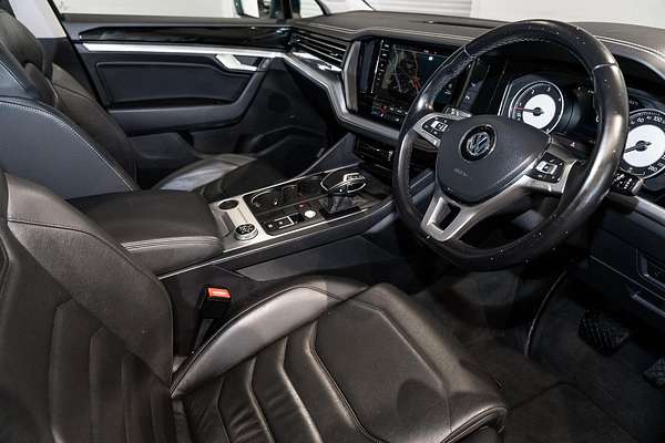 2019 Volkswagen Touareg 190TDI Launch Edition CR