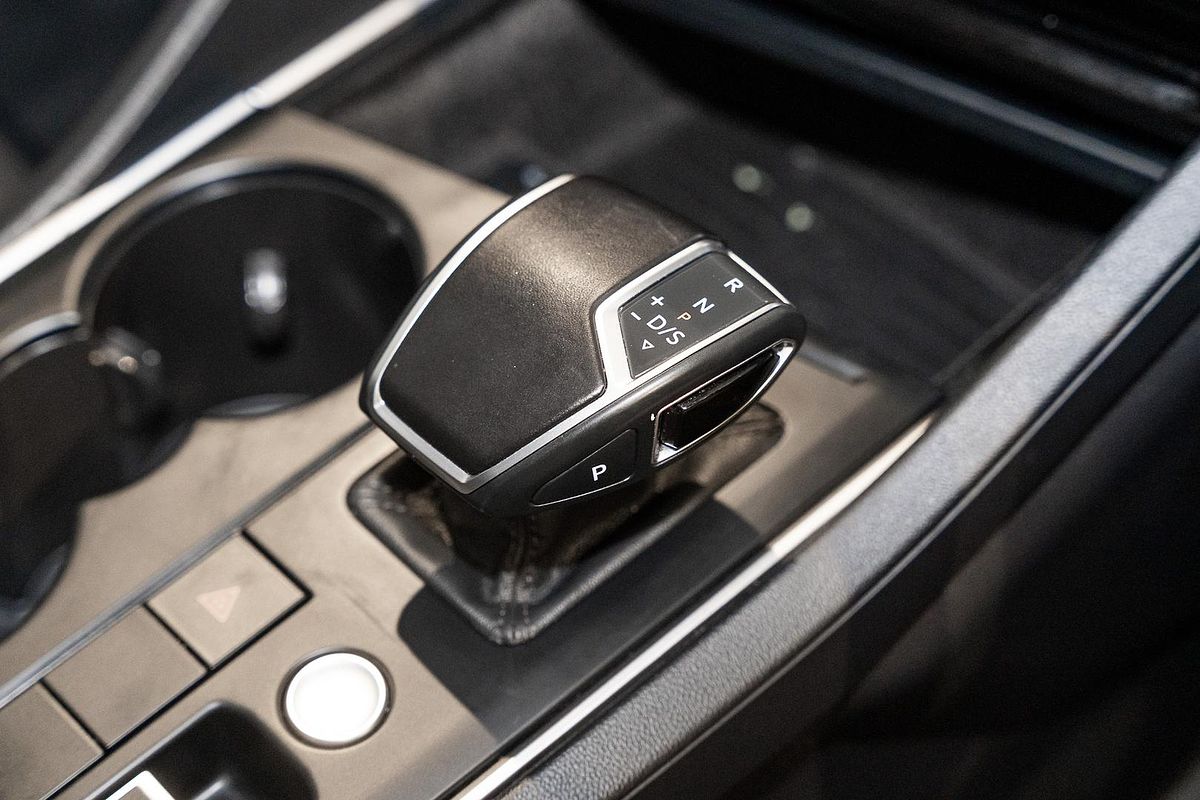 2019 Volkswagen Touareg 190TDI Launch Edition CR