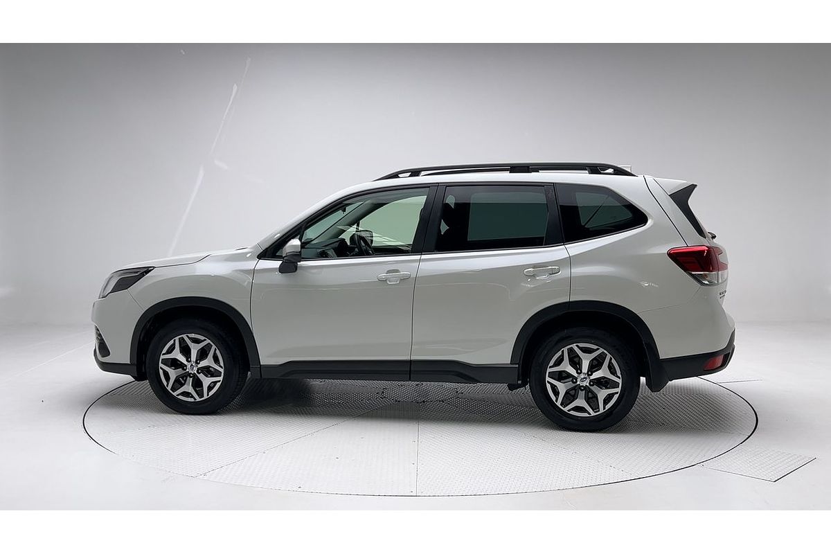 2023 Subaru Forester 2.5i S5