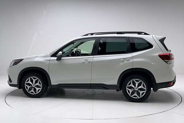 2023 Subaru Forester 2.5i S5