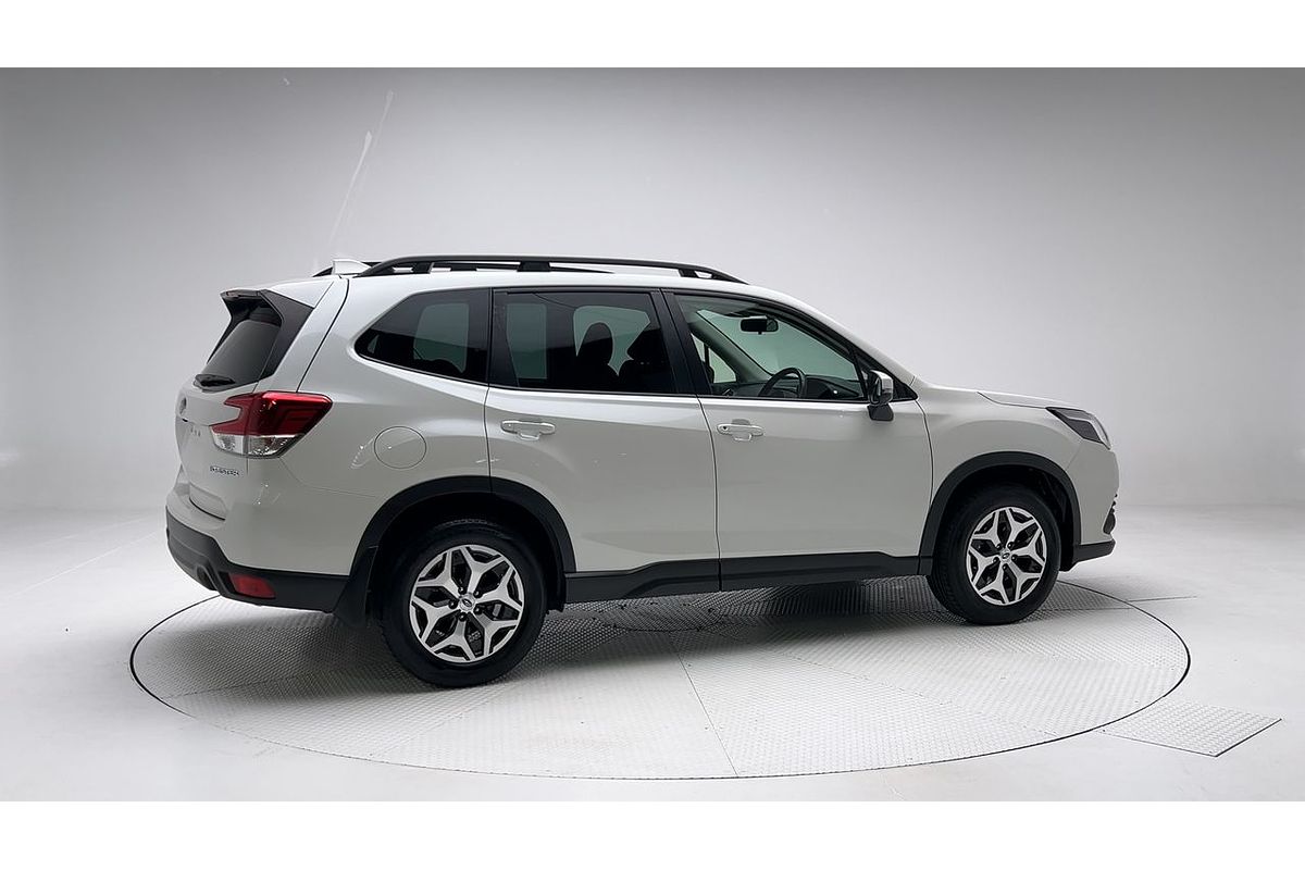 2023 Subaru Forester 2.5i S5