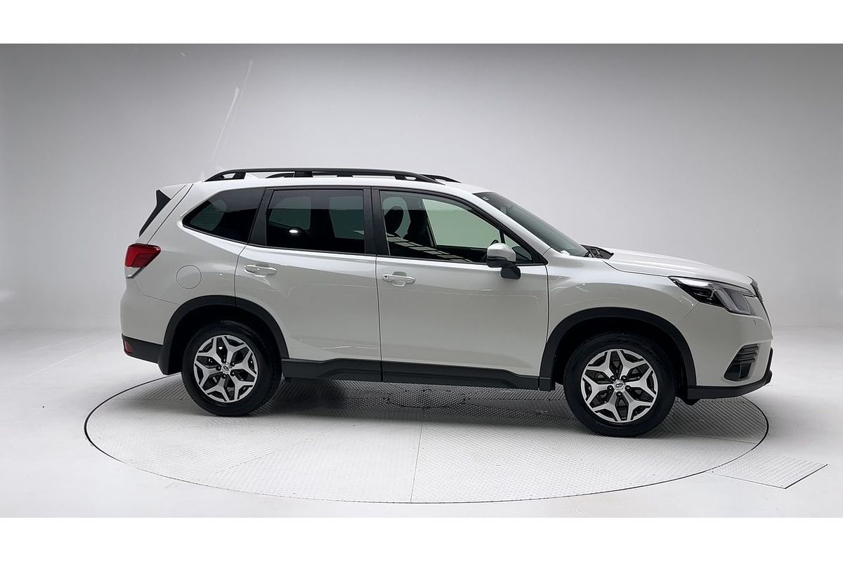 2023 Subaru Forester 2.5i S5