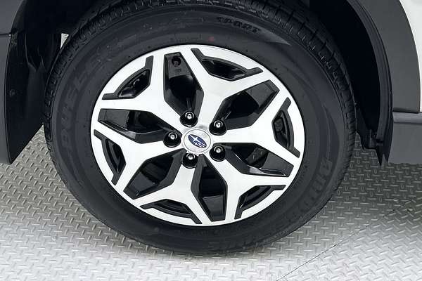 2023 Subaru Forester 2.5i S5