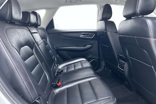 2022 MG HS Vibe SAS23