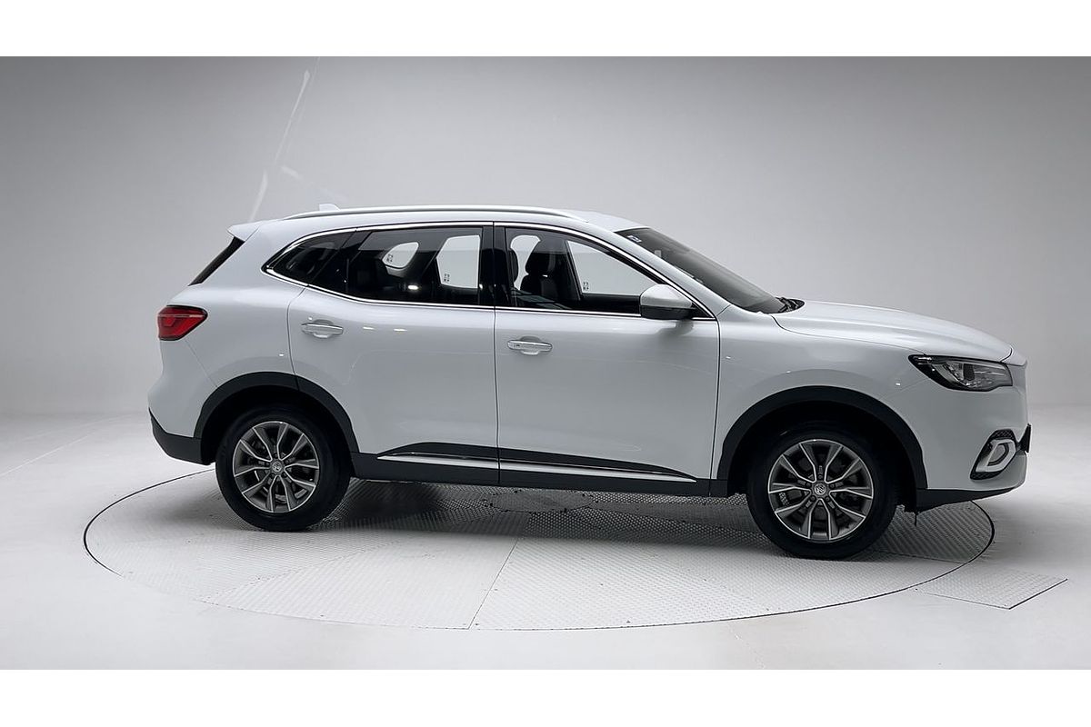 2022 MG HS Vibe SAS23