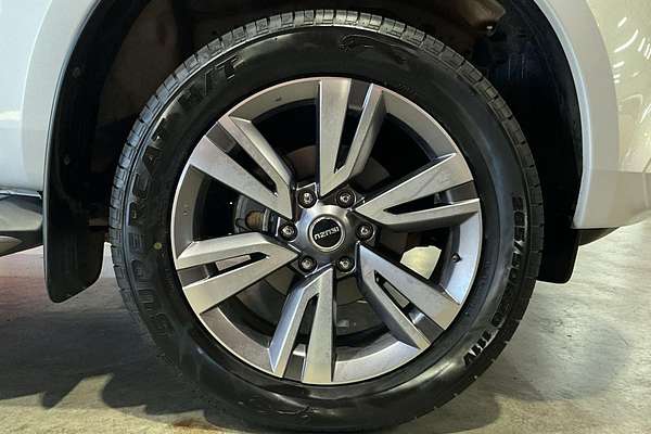2023 Isuzu MU-X LS-T