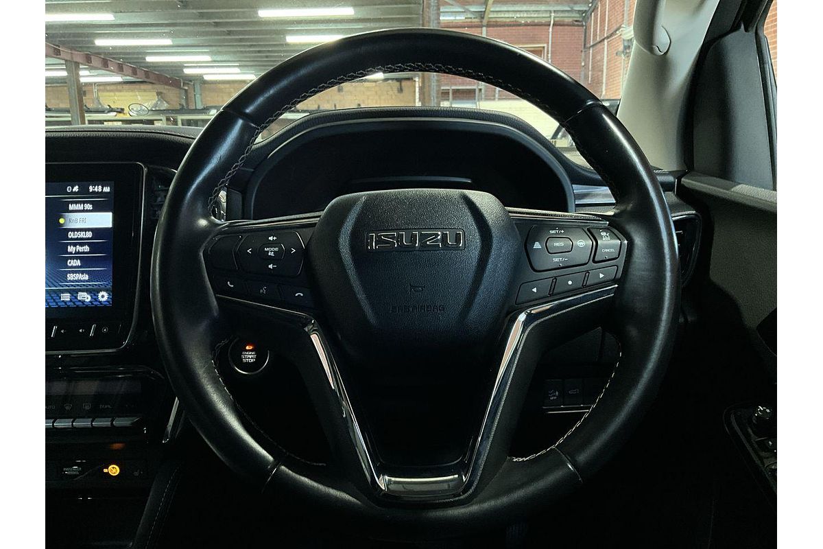 2023 Isuzu MU-X LS-T