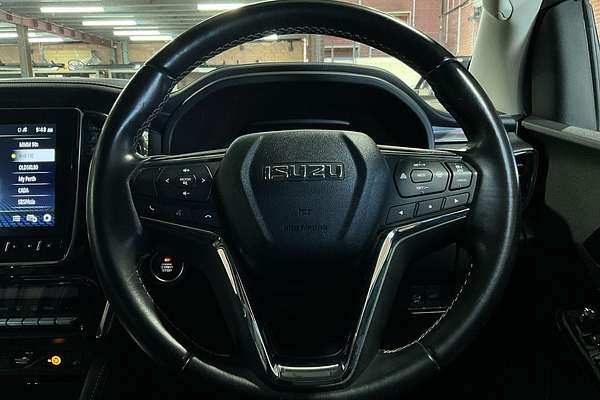 2023 Isuzu MU-X LS-T