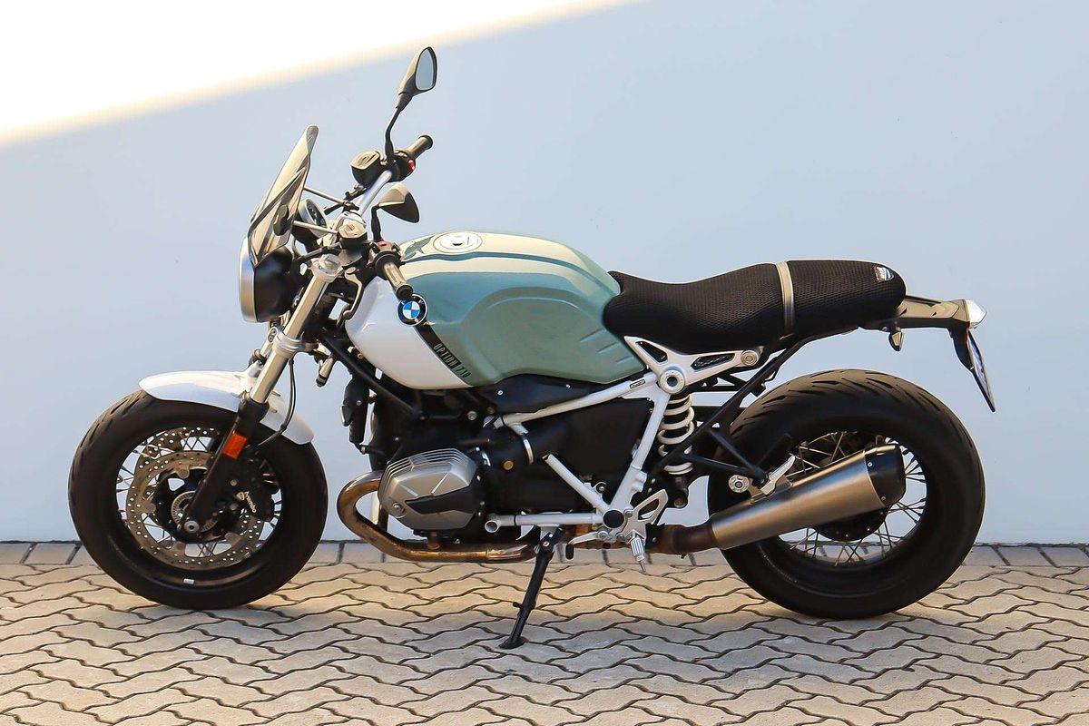 2023 BMW R SERIES
