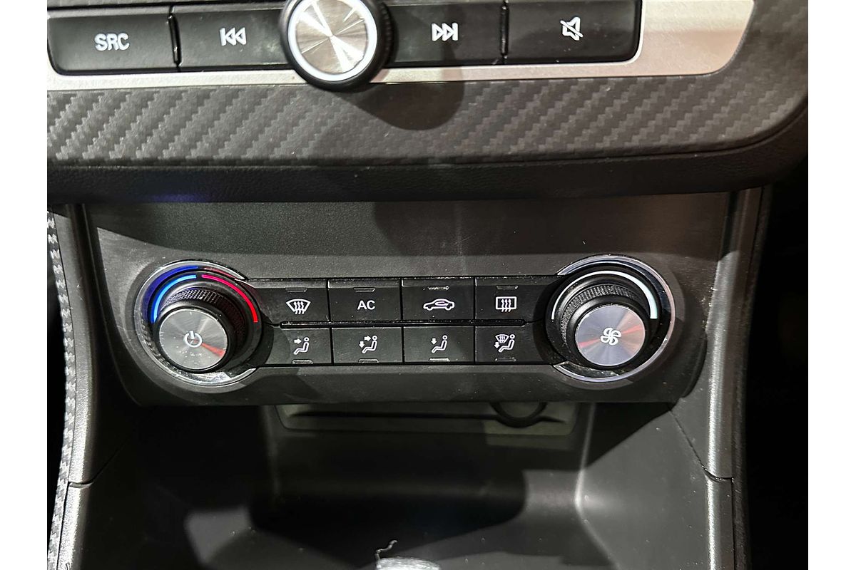 2018 MG ZS Essence AZS1