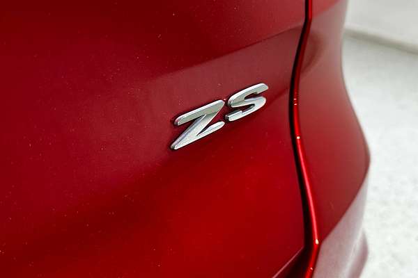 2018 MG ZS Essence AZS1