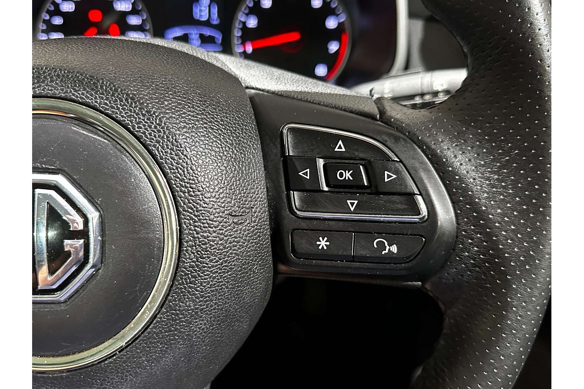 2018 MG ZS Essence AZS1