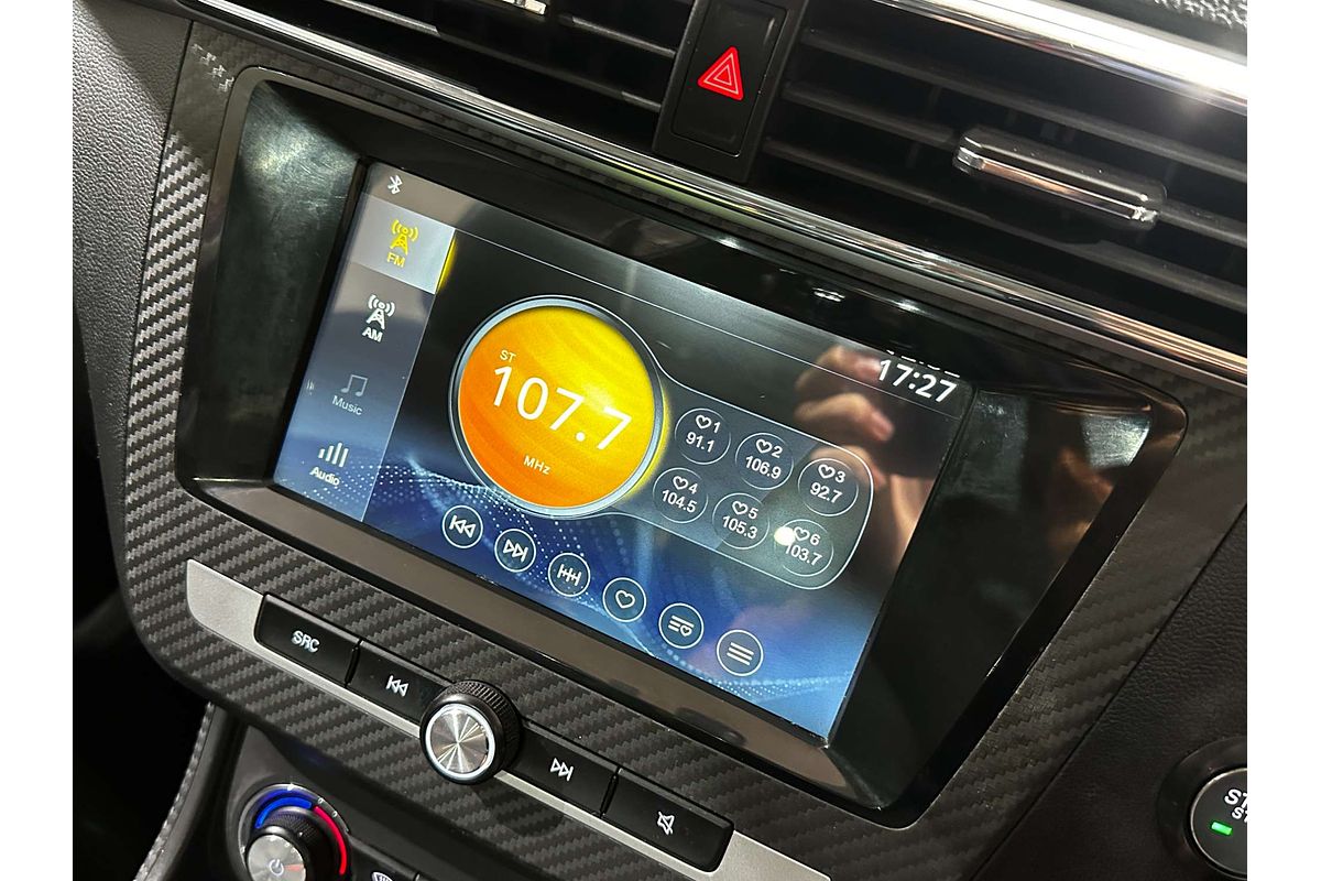 2018 MG ZS Essence AZS1