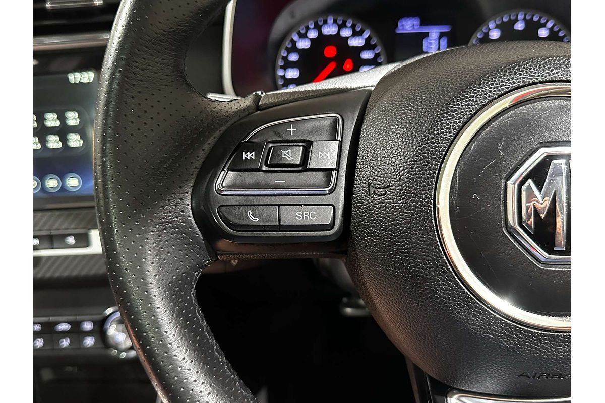 2018 MG ZS Essence AZS1