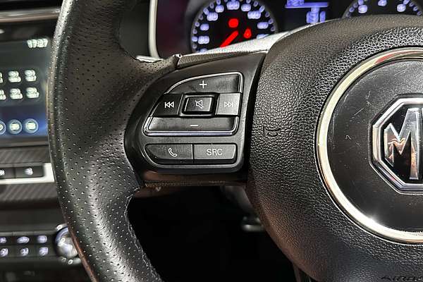 2018 MG ZS Essence AZS1