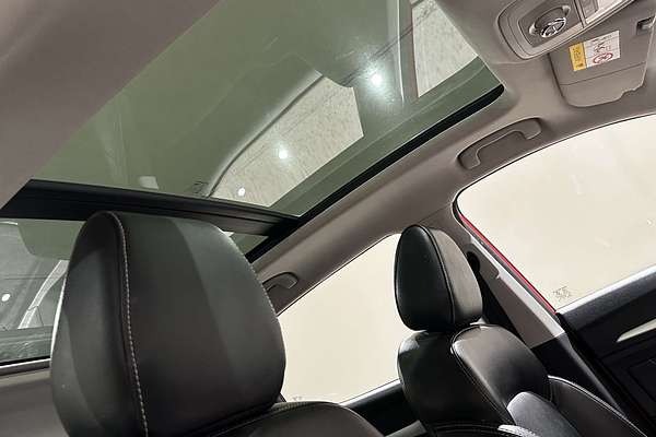 2018 MG ZS Essence AZS1