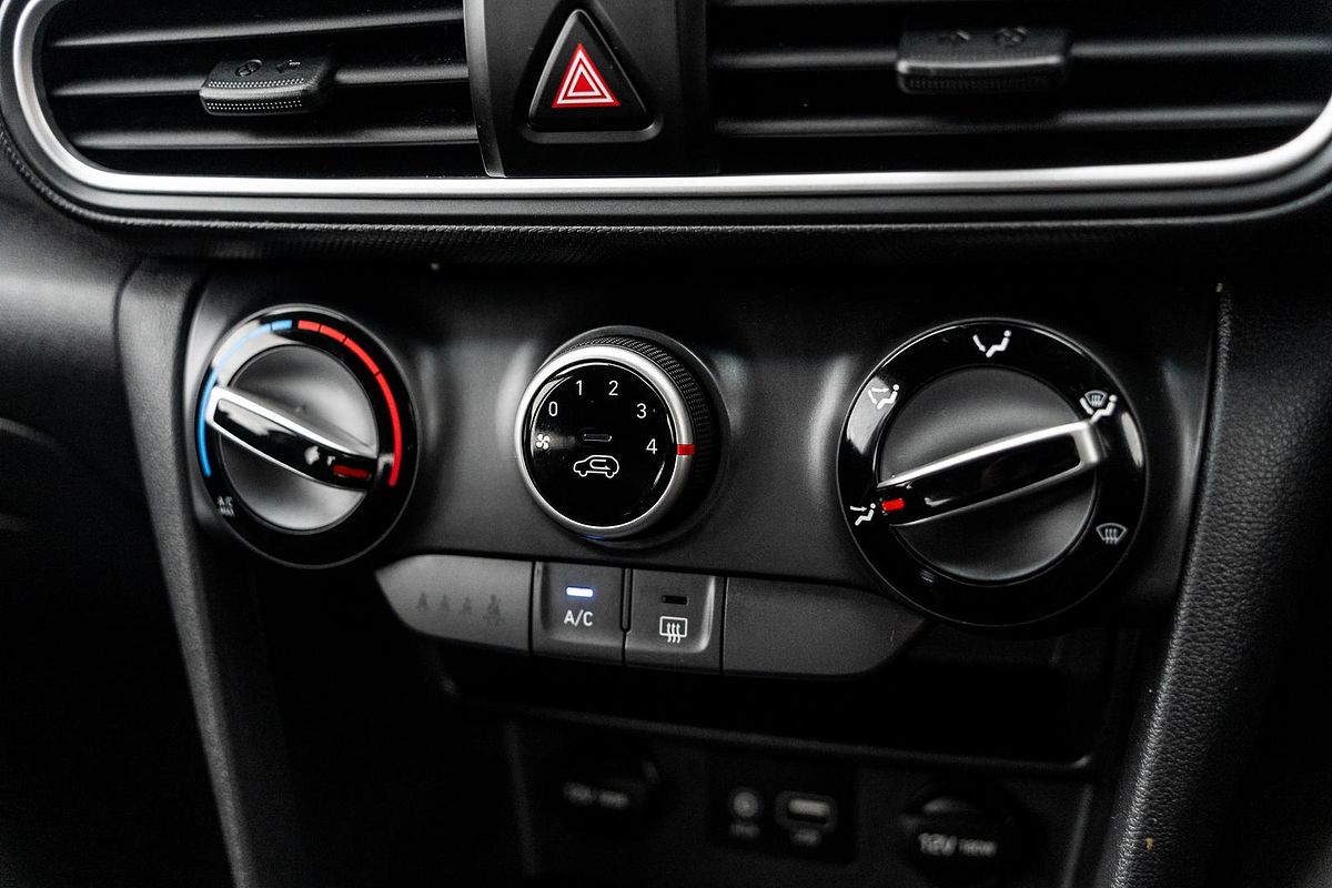 2017 Hyundai Kona Active OS