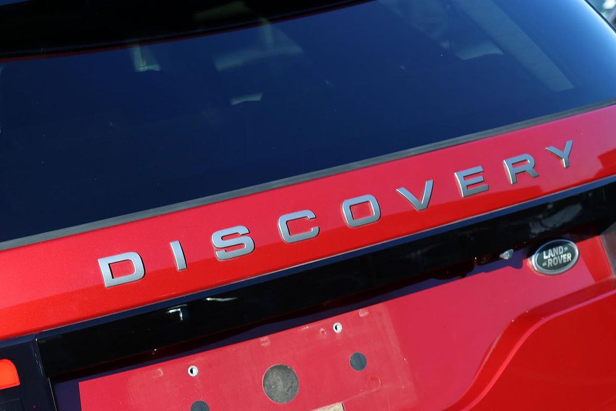 2017 Land Rover Discovery SD4 SE Series 5