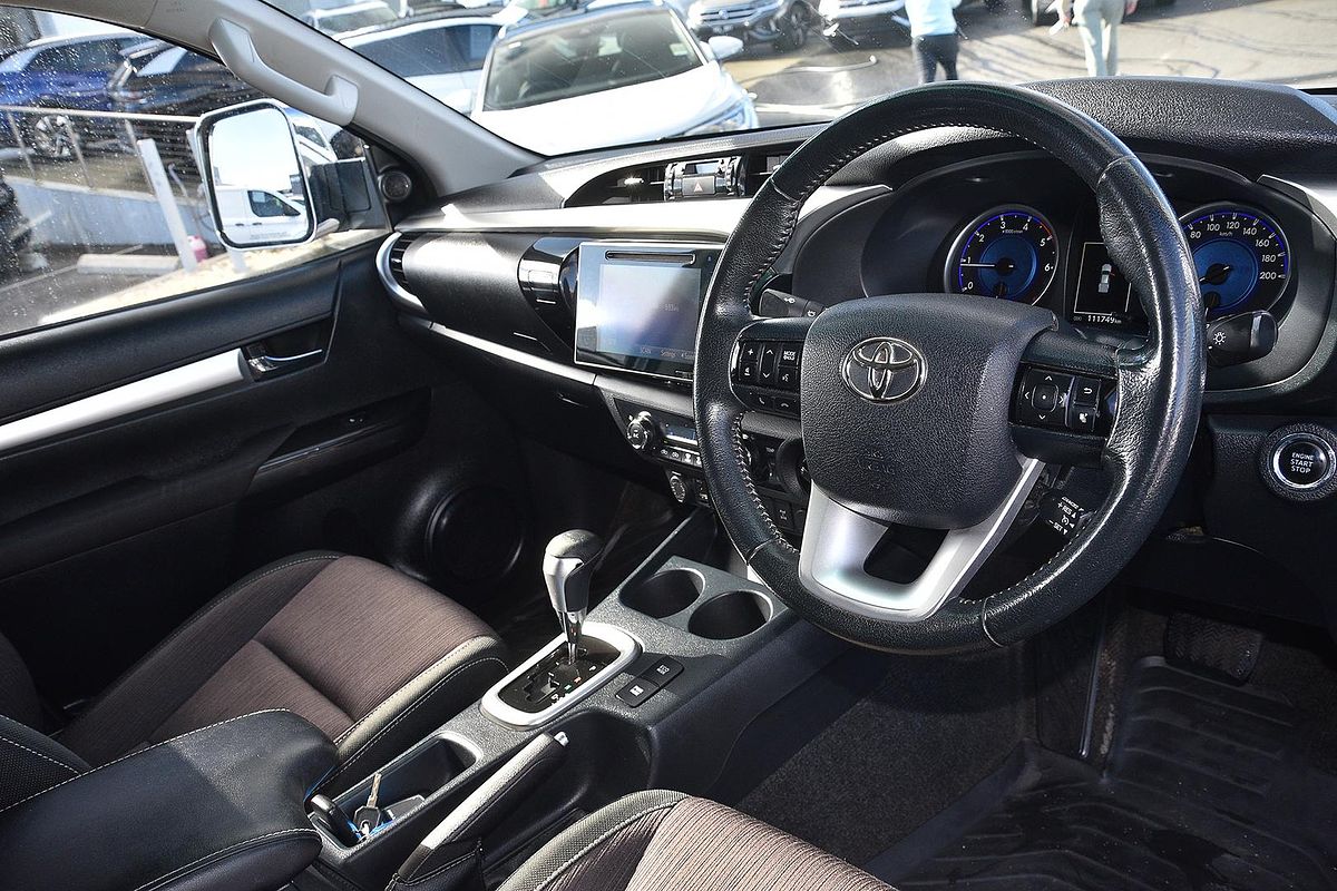 2017 Toyota Hilux SR5 GUN126R 4X4