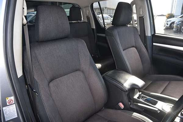2017 Toyota Hilux SR5 GUN126R 4X4