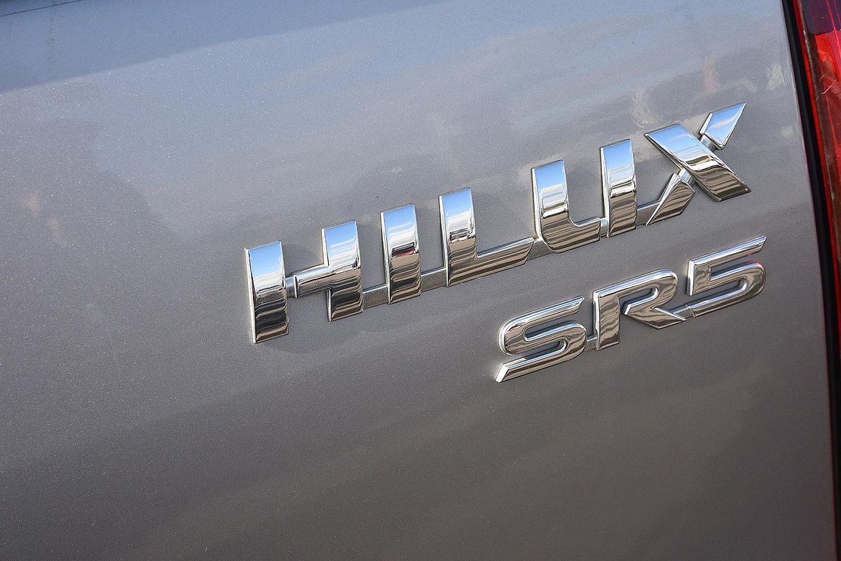 2017 Toyota Hilux SR5 GUN126R 4X4