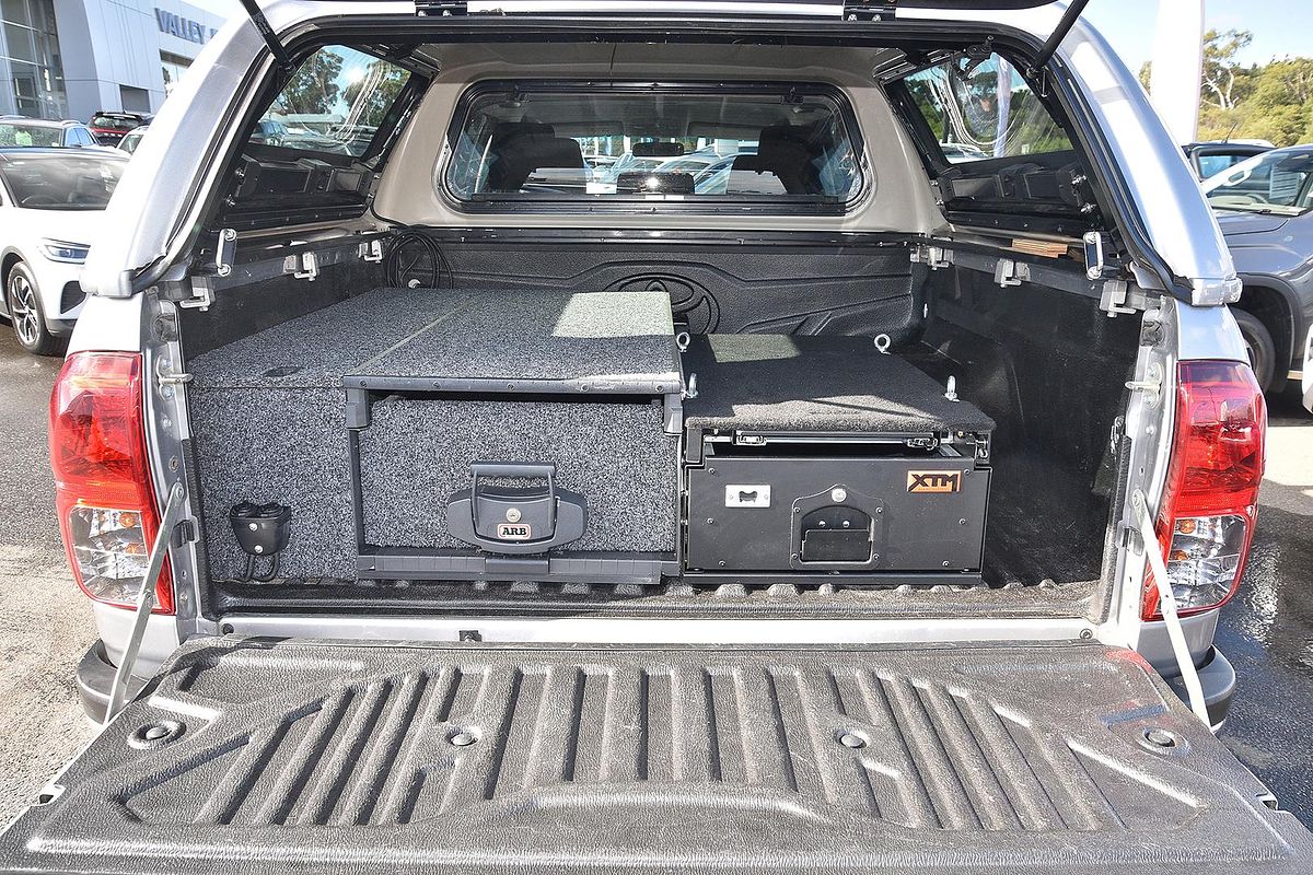 2017 Toyota Hilux SR5 GUN126R 4X4
