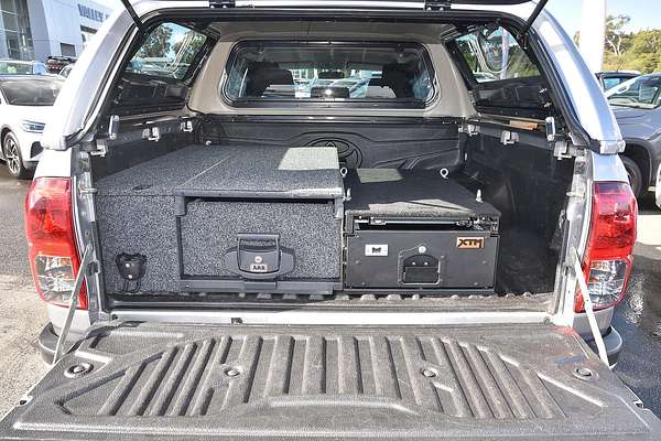 2017 Toyota Hilux SR5 GUN126R 4X4