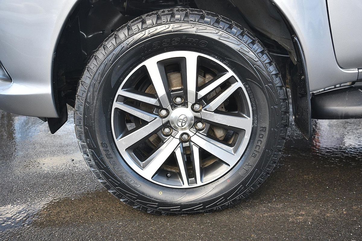 2017 Toyota Hilux SR5 GUN126R 4X4