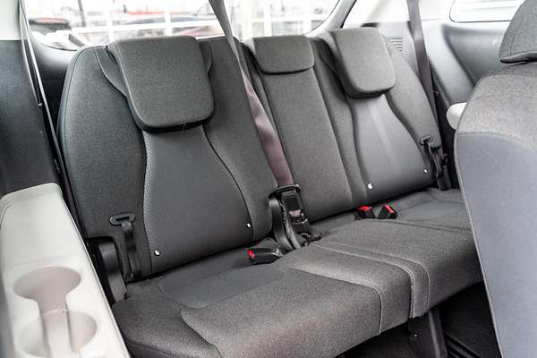 2023 Kia Carnival S KA4
