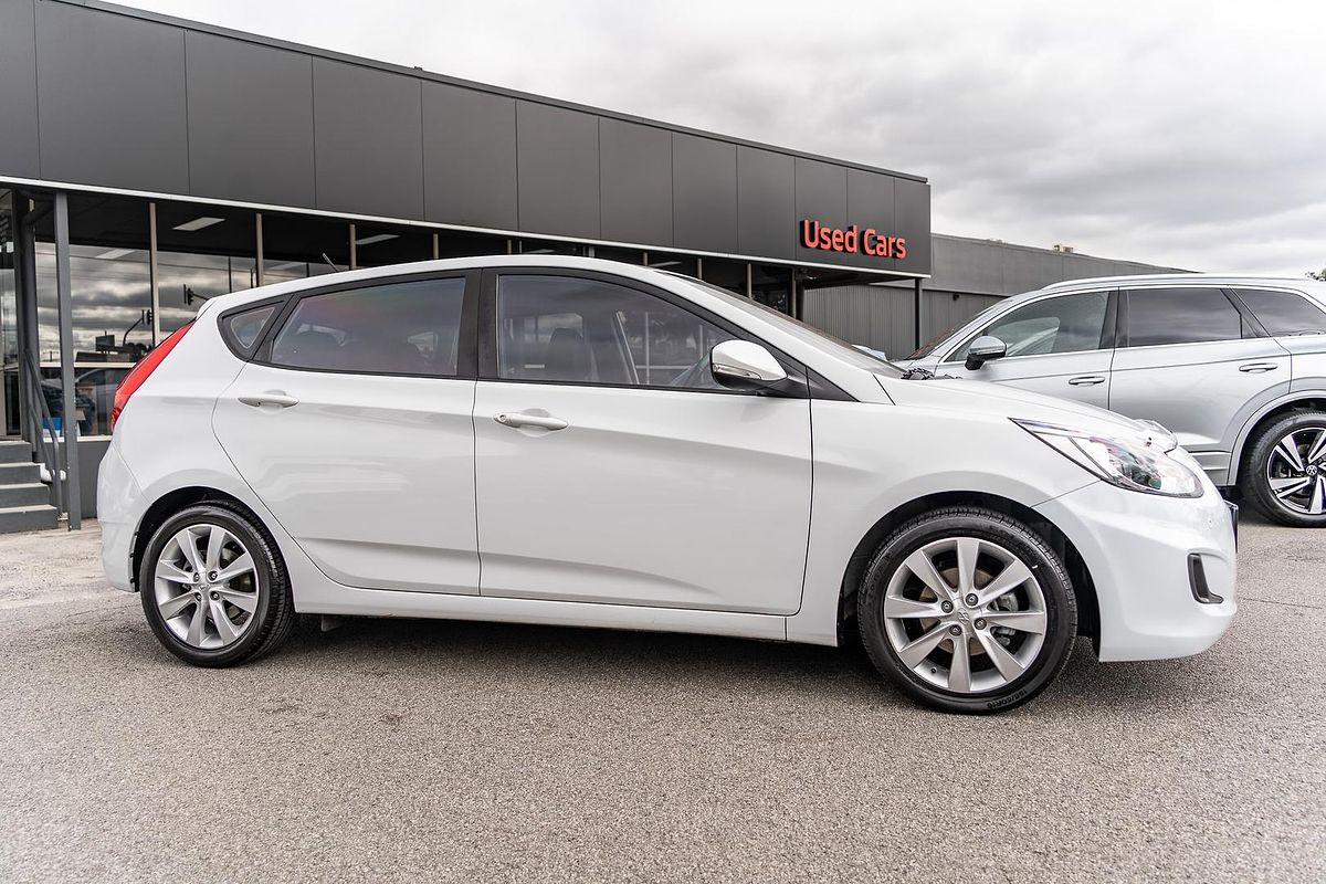 2018 Hyundai Accent Sport RB6