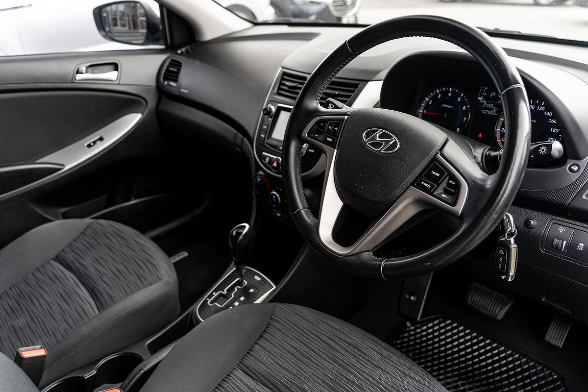 2018 Hyundai Accent Sport RB6