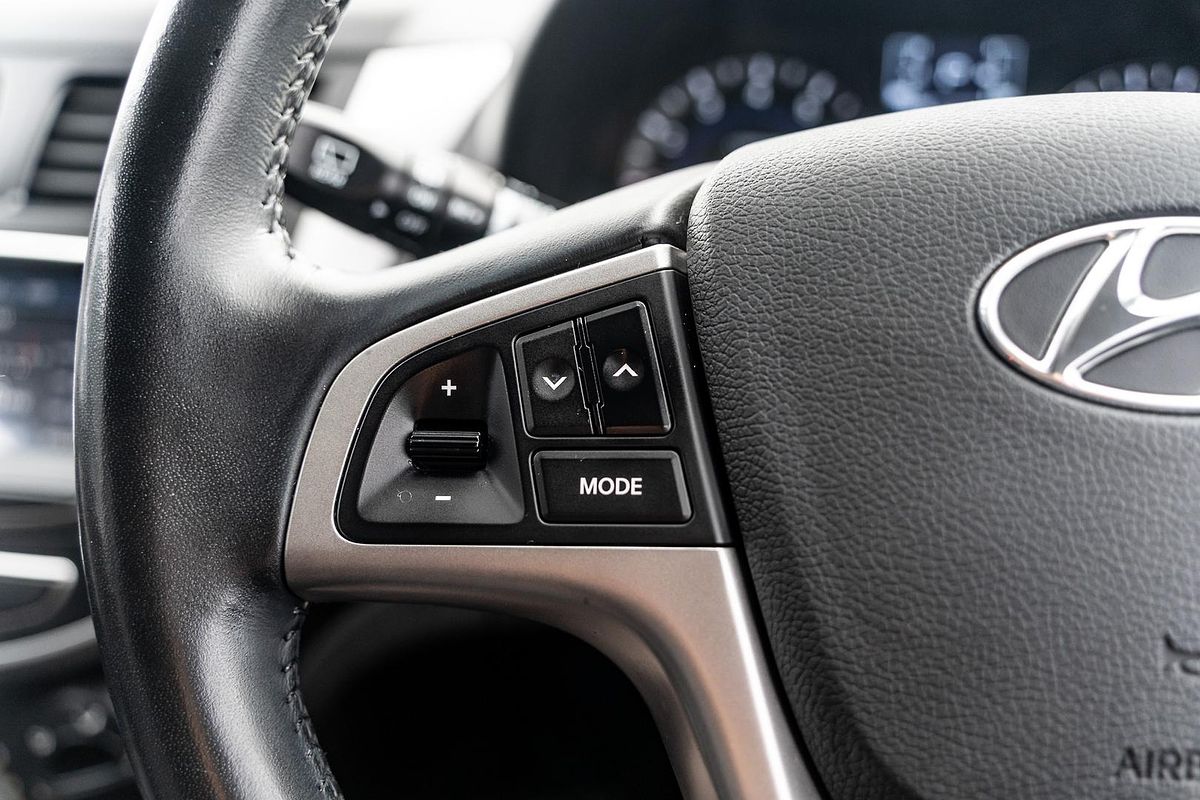 2018 Hyundai Accent Sport RB6
