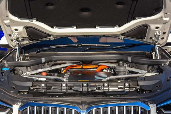2020 BMW X5 xDrive45e M Sport G05