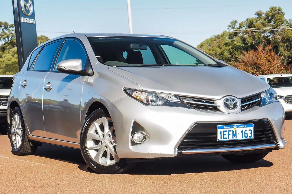 2013 Toyota Corolla Ascent Sport ZRE182R