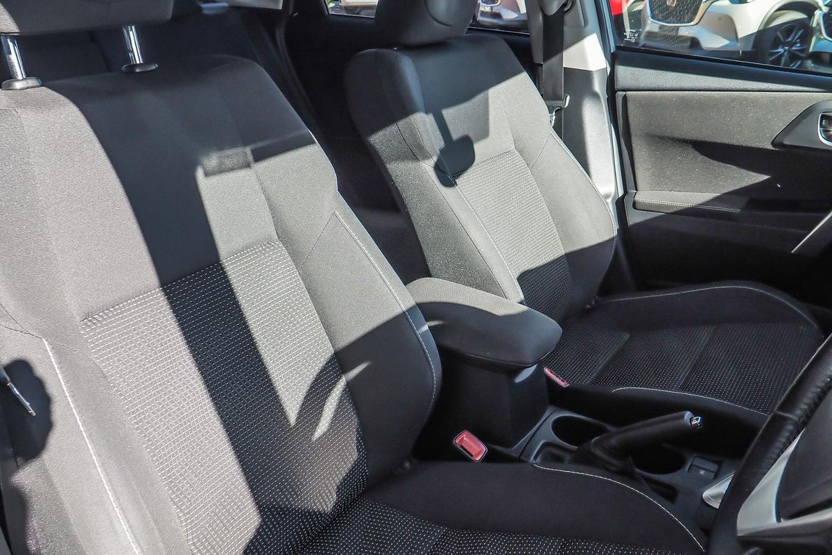 2013 Toyota Corolla Ascent Sport ZRE182R
