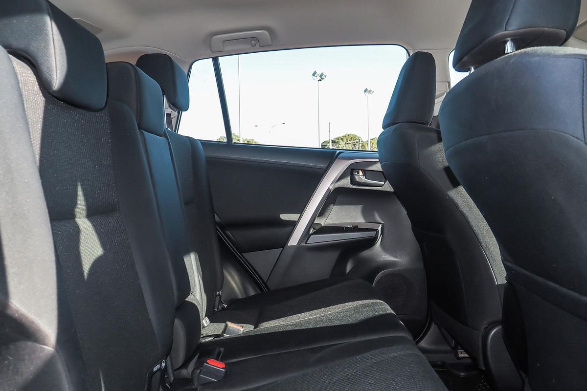 2017 Toyota RAV4 GX ASA44R