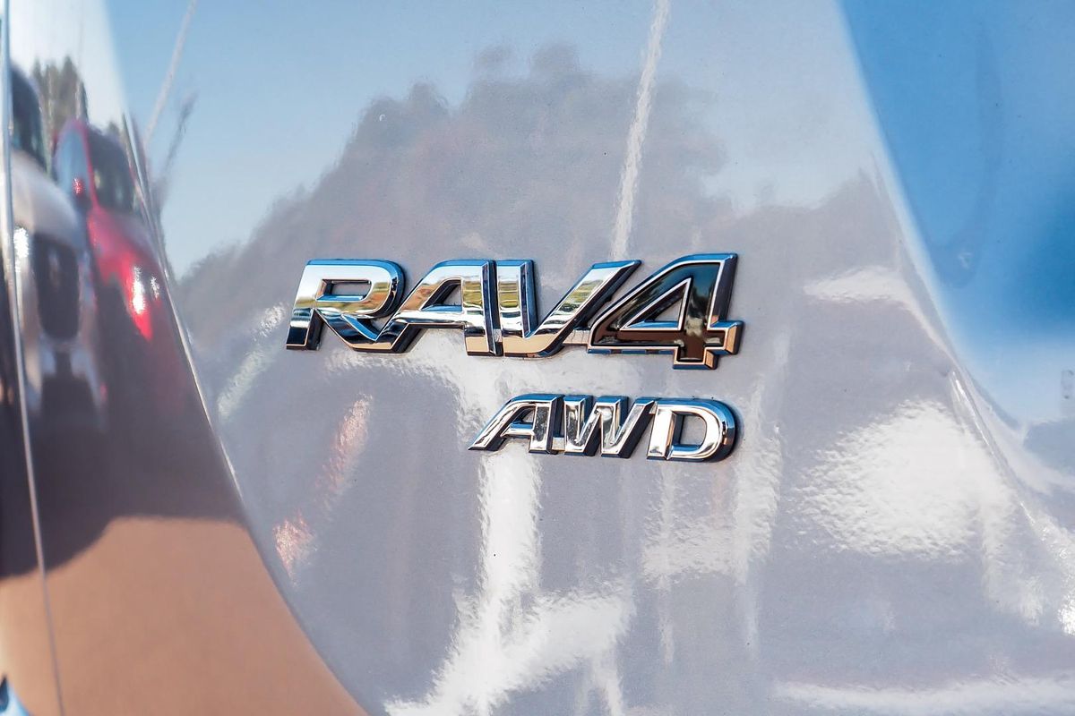 2017 Toyota RAV4 GX ASA44R