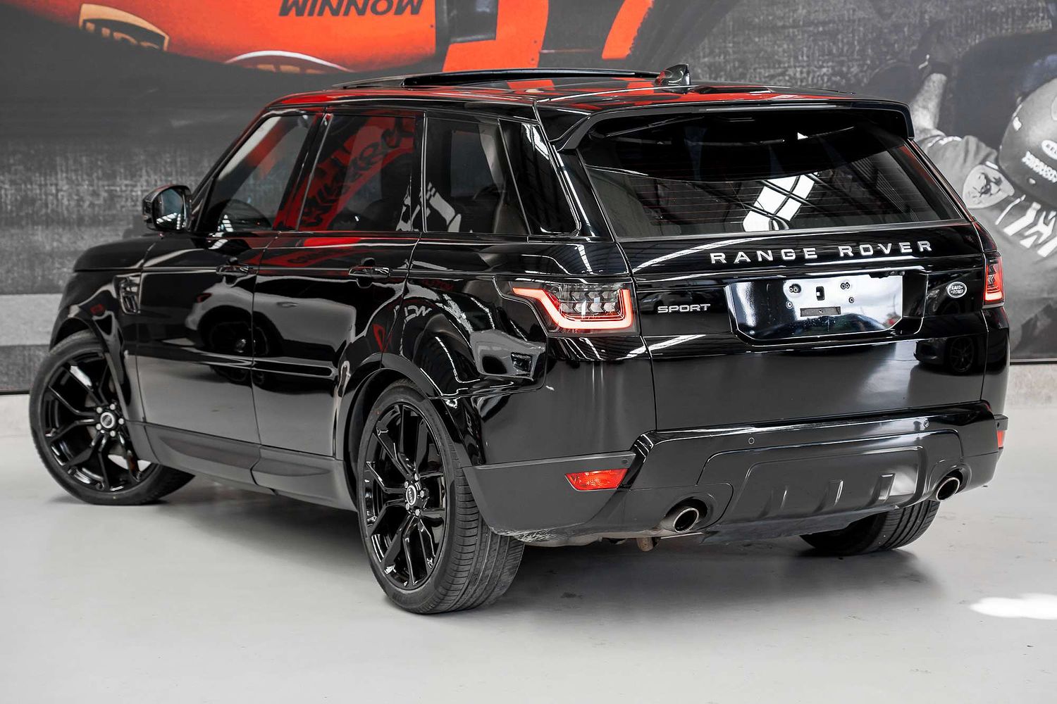 2020 Land Rover Range Rover Sport Si4 SE