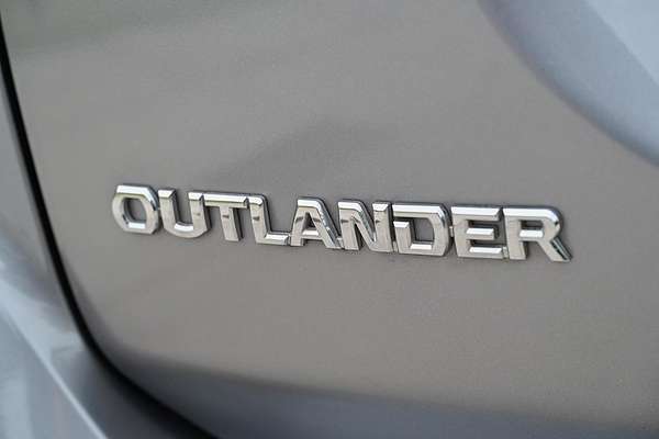 2019 Mitsubishi Outlander LS ZL