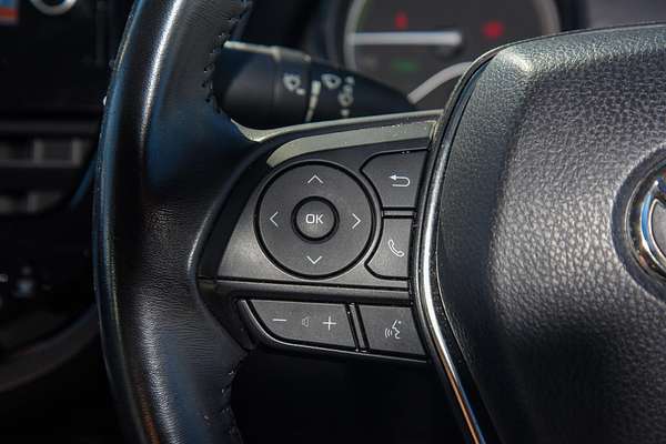 2022 Toyota Camry Ascent Sport AXVH70R