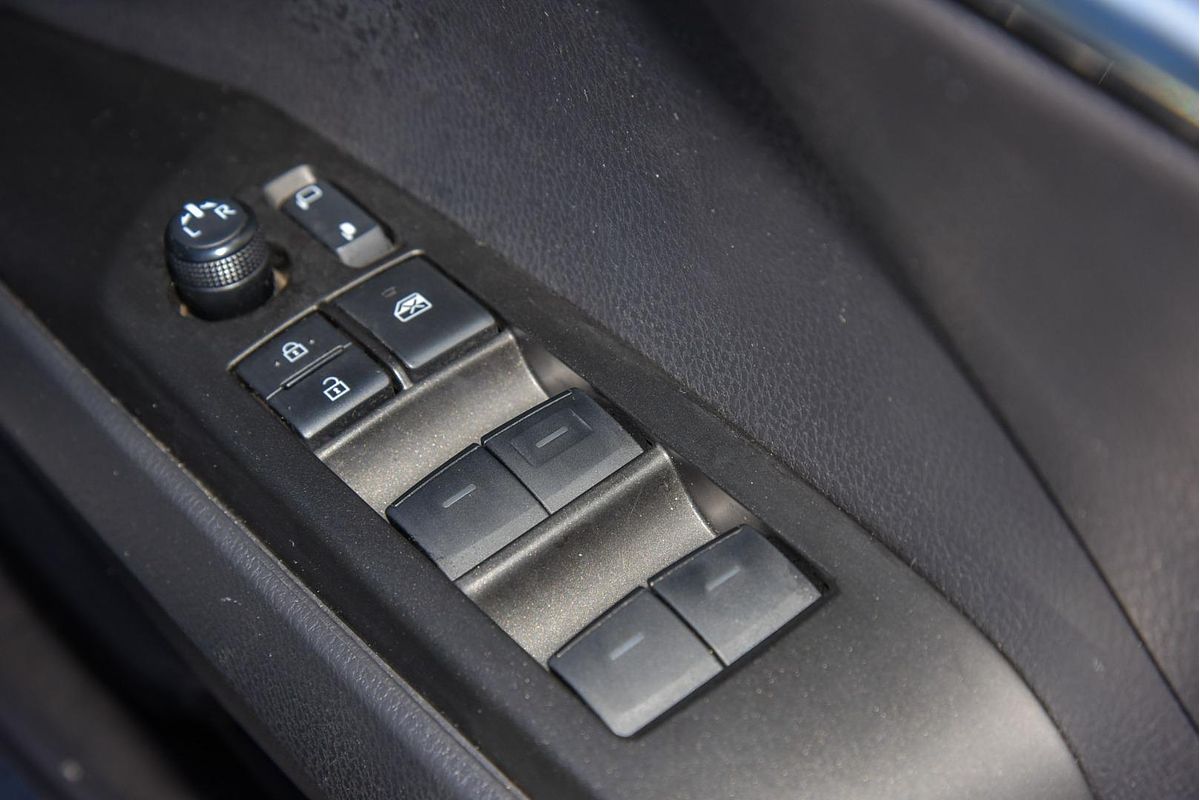 2022 Toyota Camry Ascent Sport AXVH70R