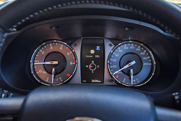 2024 Toyota Hilux SR5 48V GUN126R 4X4