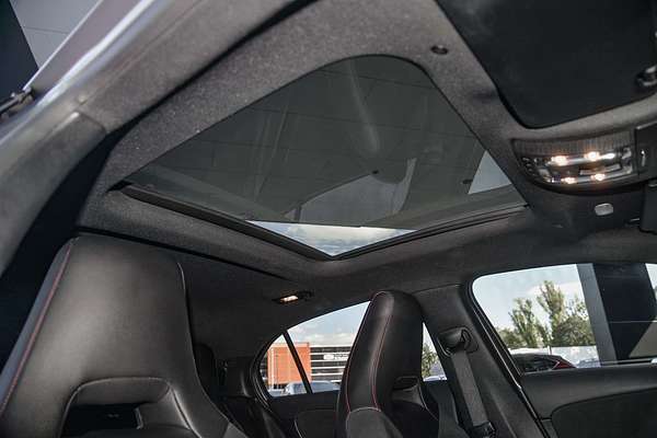 2019 Mercedes-Benz A-Class A250 W177